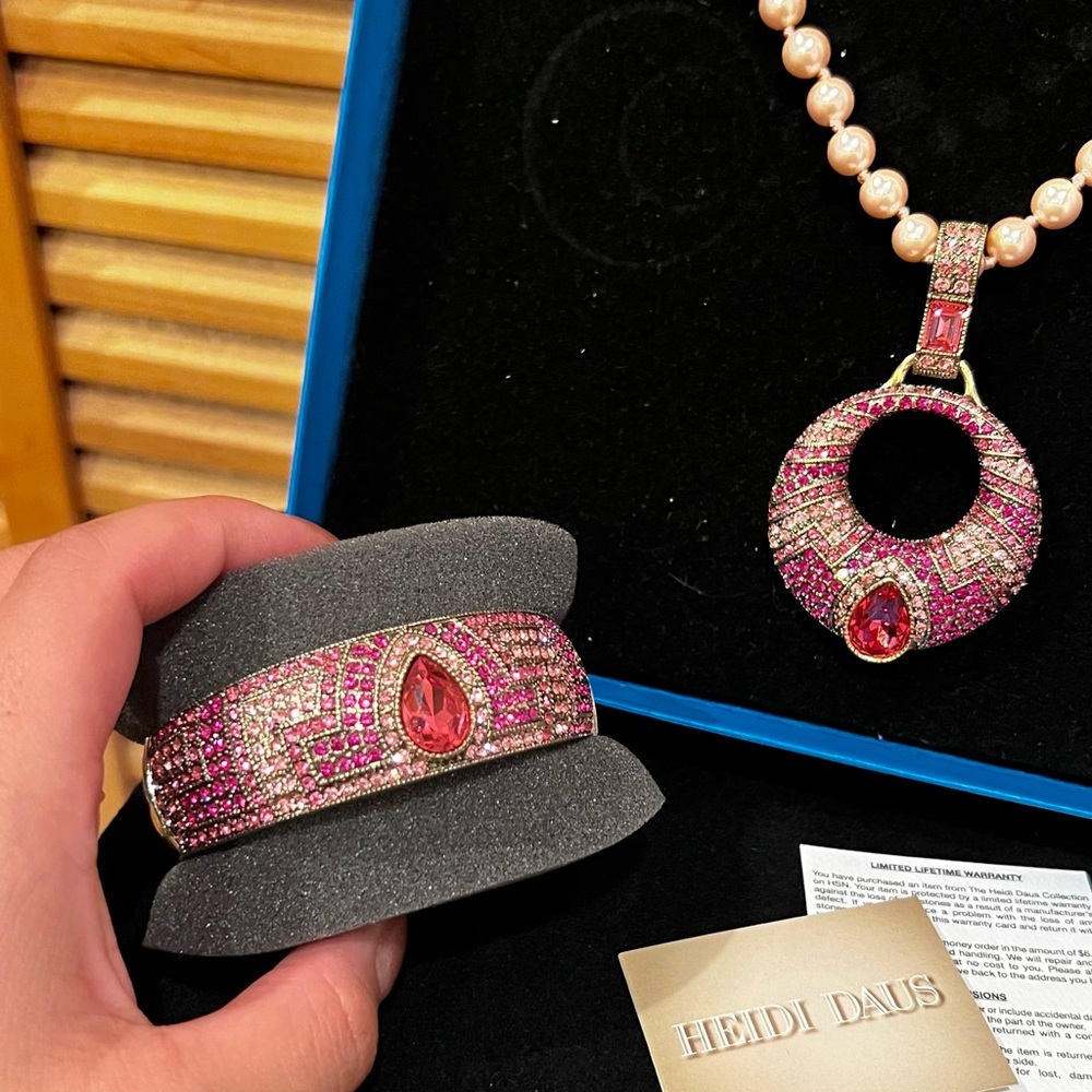 Heidi Daus Pink Pearl & Crystal Necklace/Bracelet Set 💗💎 - Picture 10 of 15